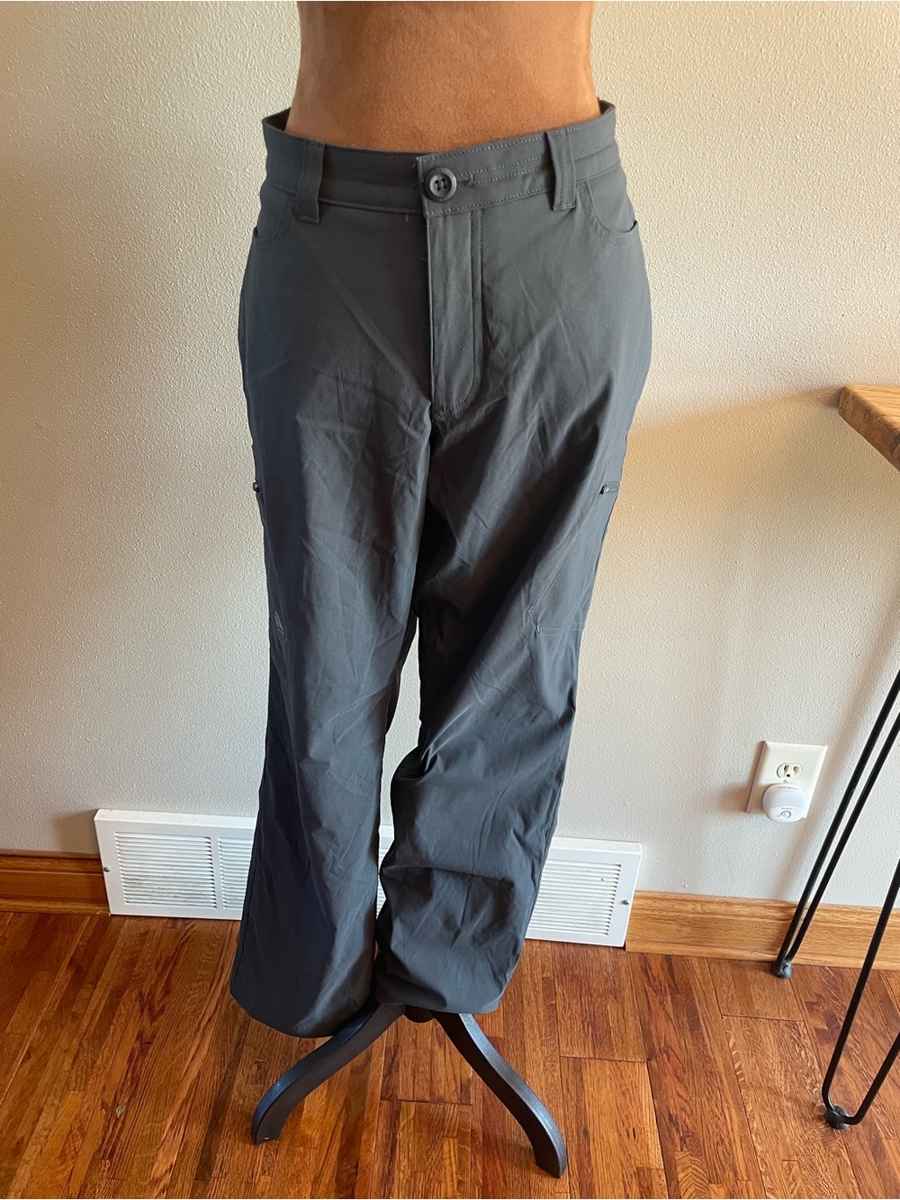 Eddie Bauer Ranier Women’s Fleece Lined Hiking Pants in Charcoal Gray